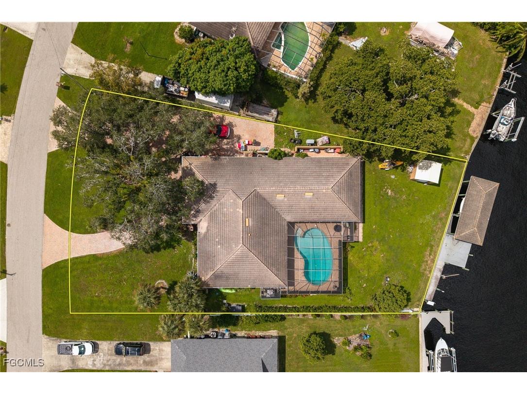 1860 Marina Circle North Fort Myers FL 33903 2025014337 image37