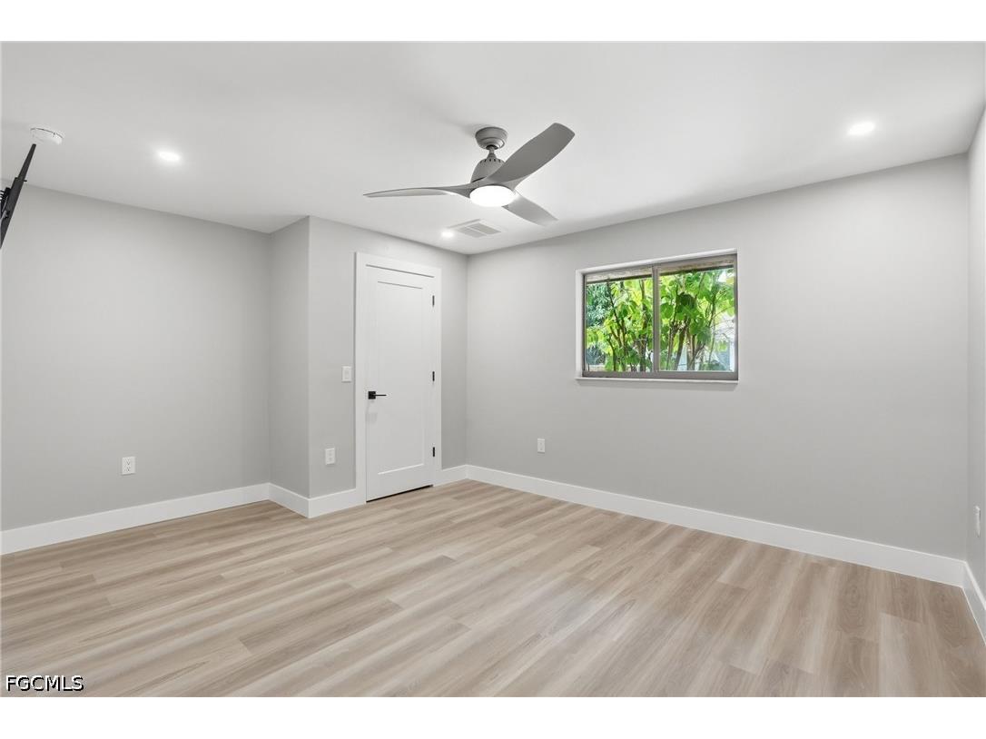1860 Marina Circle North Fort Myers FL 33903 2026021988 image14