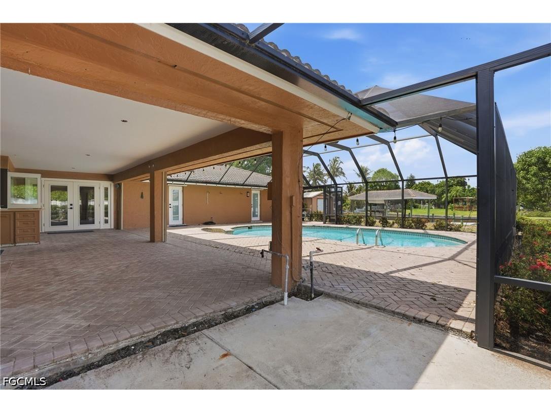 1860 Marina Circle North Fort Myers FL 33903 2026021988 image28