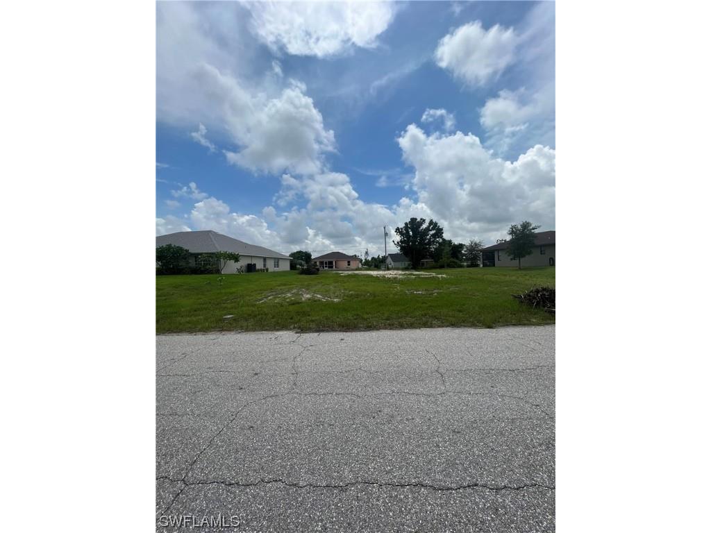 1860 NE 23rd Street Cape Coral FL 33909 223064275 image1
