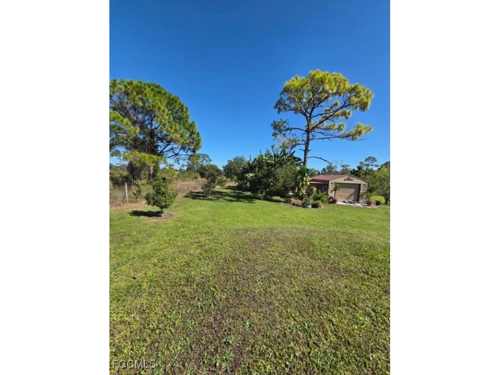 1860 Poinsettia Avenue Lehigh Acres FL 33972 2025020472 image15