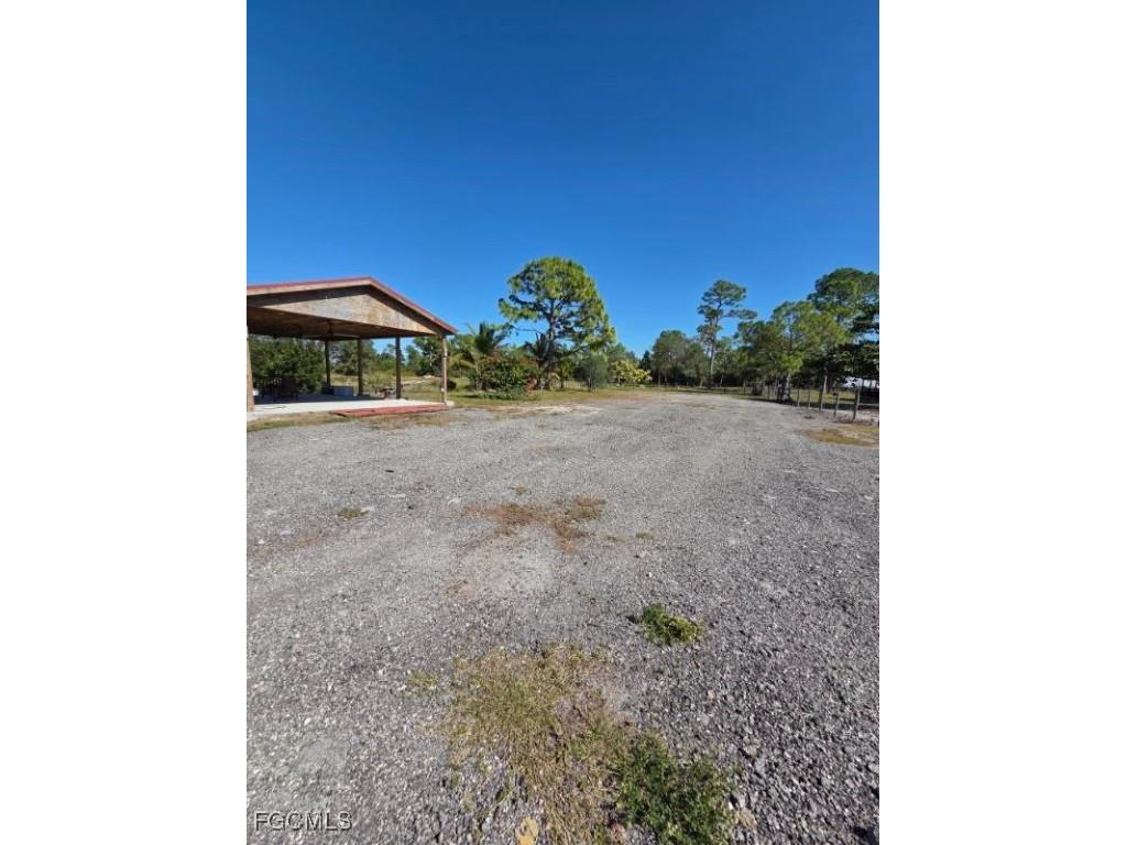 1860 Poinsettia Avenue Lehigh Acres FL 33972 2025020472 image24