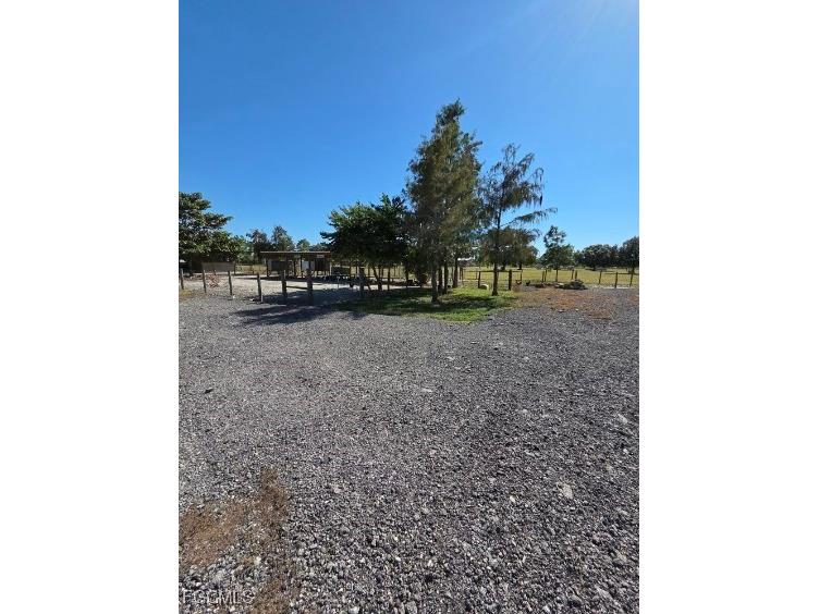 1860 Poinsettia Avenue Lehigh Acres FL 33972 2025020472 image28