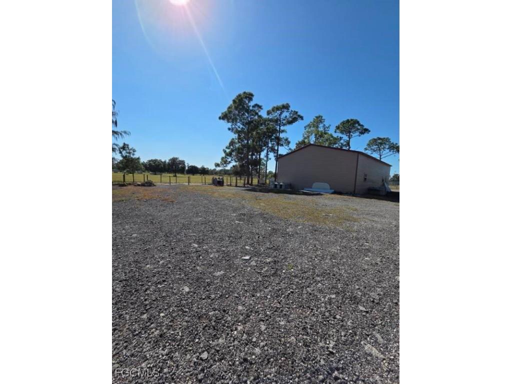 1860 Poinsettia Avenue Lehigh Acres FL 33972 2025020472 image29