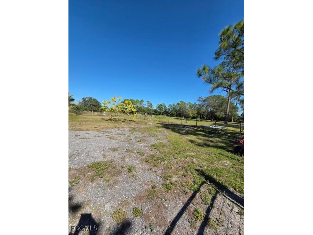 1860 Poinsettia Avenue Lehigh Acres FL 33972 2025020472 image36