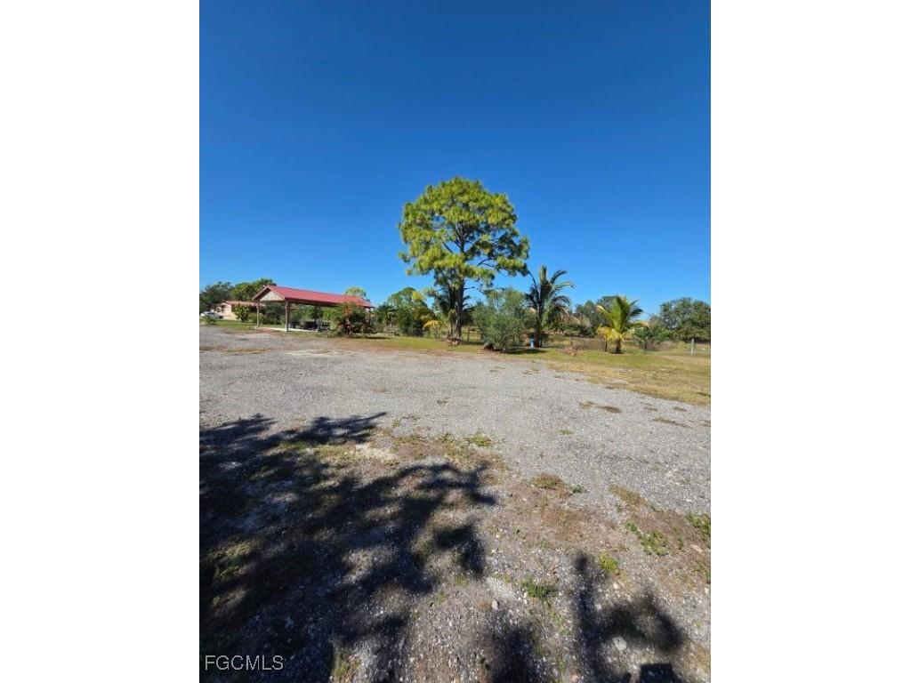 1860 Poinsettia Avenue Lehigh Acres FL 33972 2025020472 image38