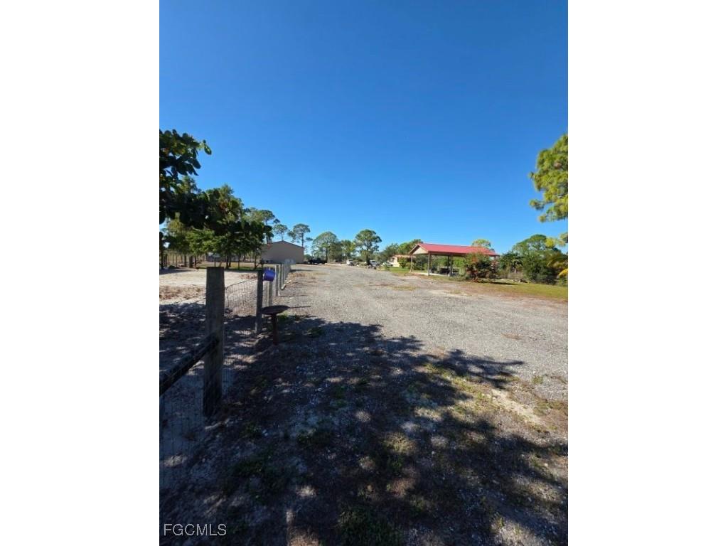 1860 Poinsettia Avenue Lehigh Acres FL 33972 2025020472 image39