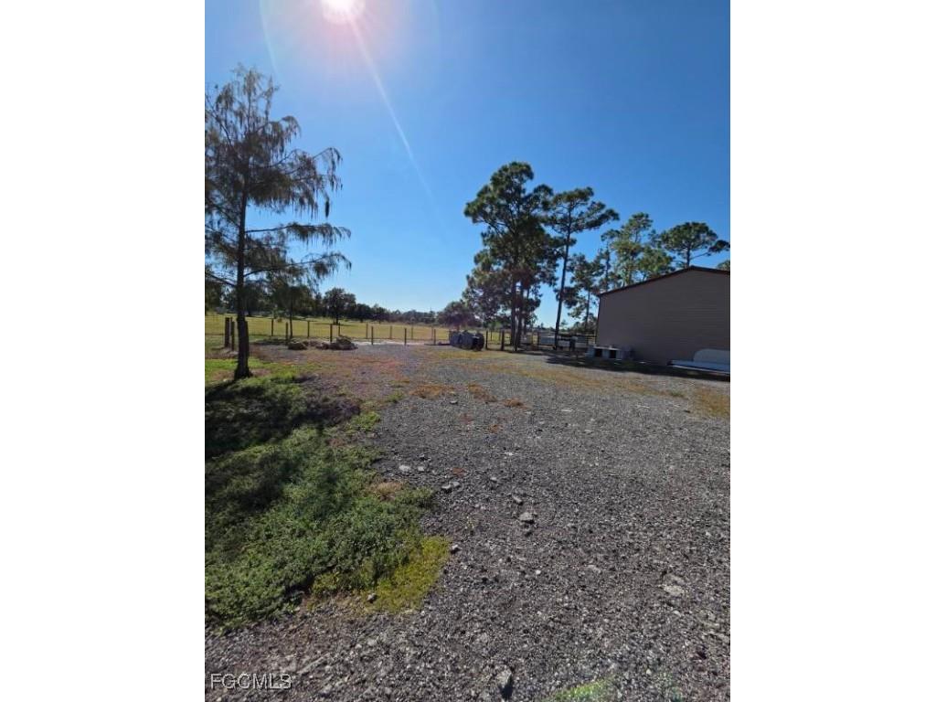 1860 Poinsettia Avenue Lehigh Acres FL 33972 2025020472 image43