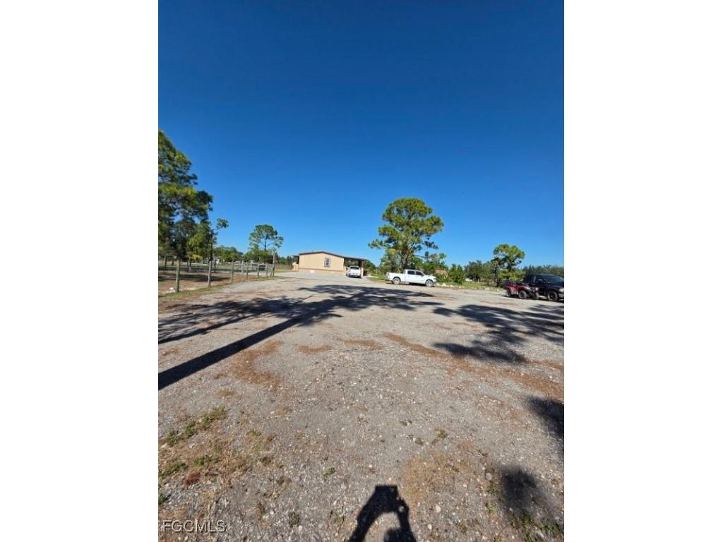 1860 Poinsettia Avenue Lehigh Acres FL 33972 2025020472 image47