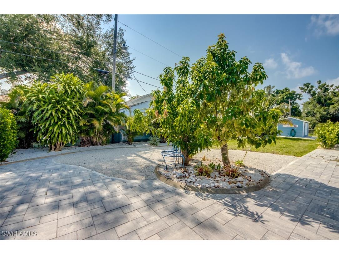 1862 Linhart Avenue Fort Myers FL 33901 224066380 image47