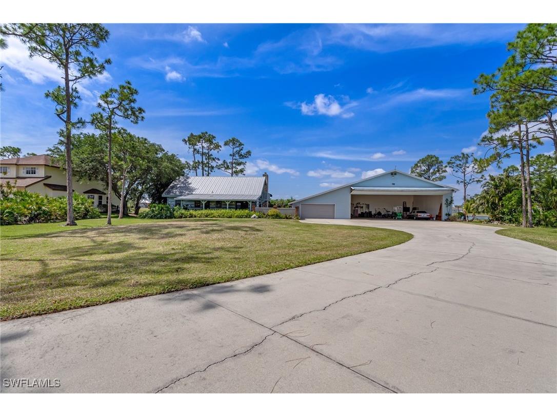 18631 Baseleg Avenue North Fort Myers FL 33917 225038759 image2