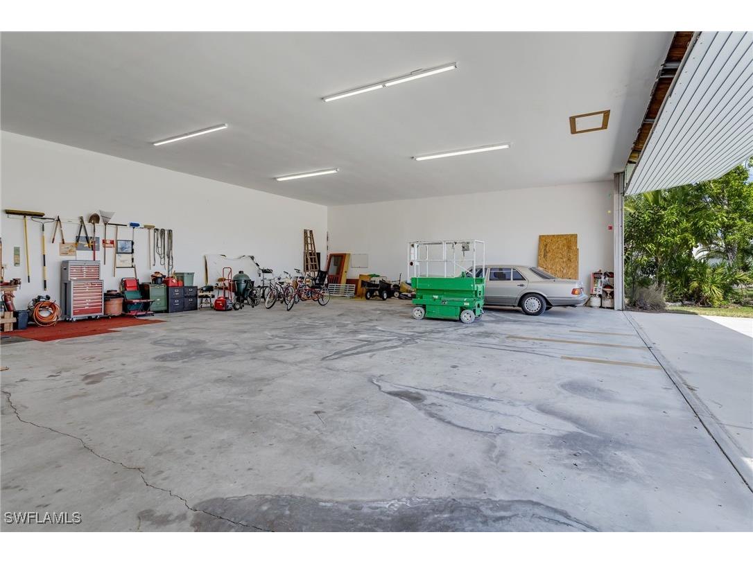 18631 Baseleg Avenue North Fort Myers FL 33917 225038759 image27