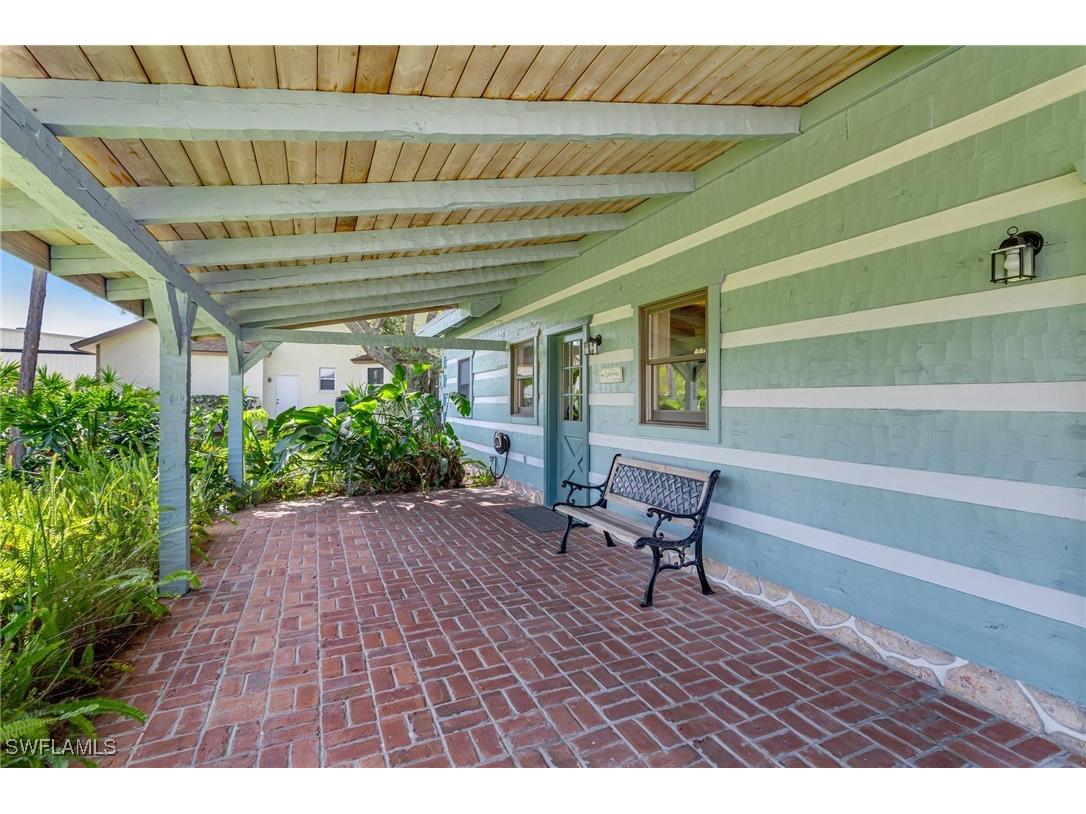 18631 Baseleg Avenue North Fort Myers FL 33917 225038759 image9