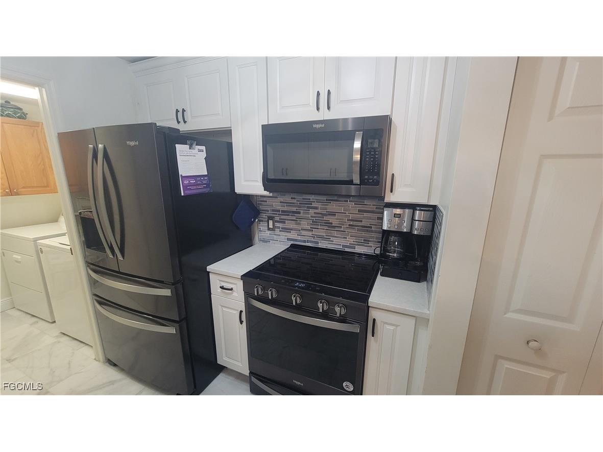 1865 Concordia Lake Circle #402 Cape Coral FL 33909 2025024451 image15