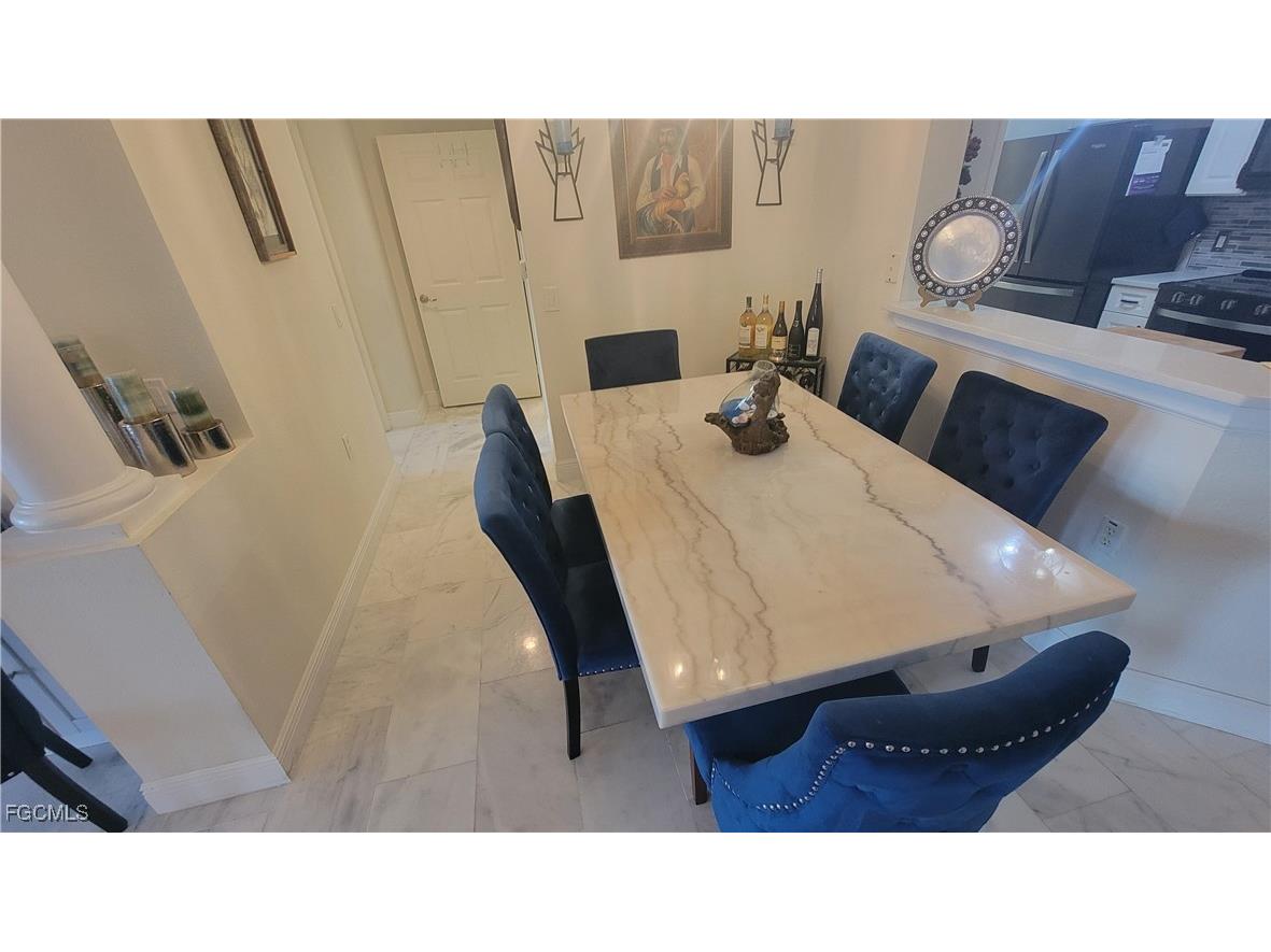 1865 Concordia Lake Circle #402 Cape Coral FL 33909 2025024451 image5