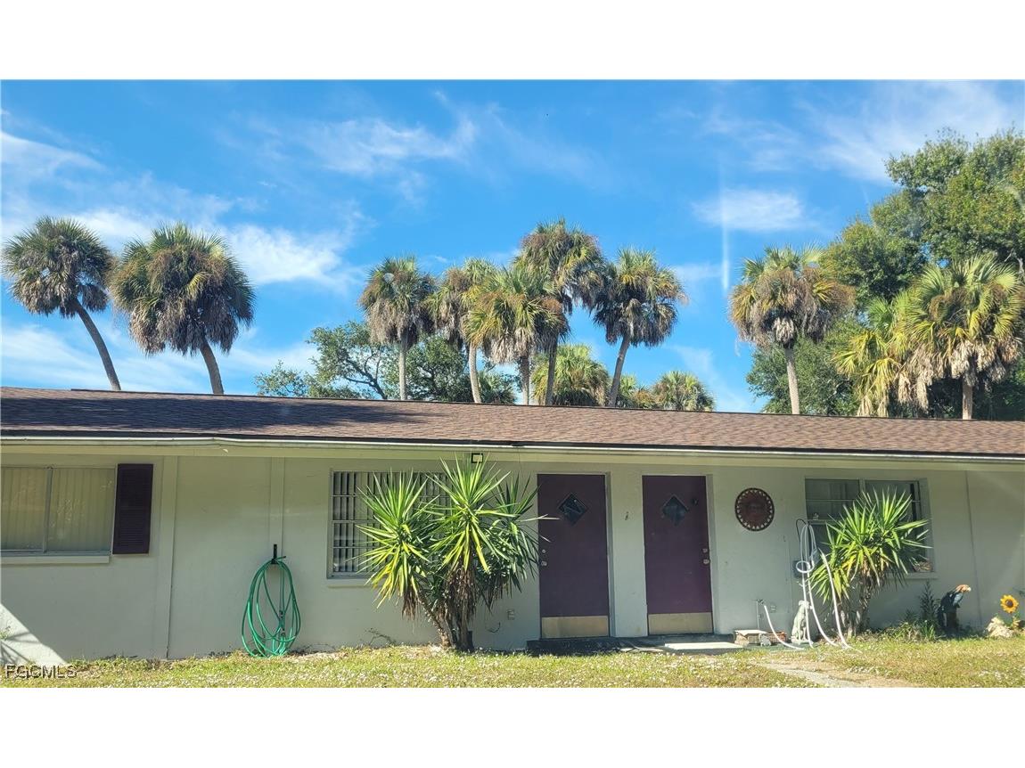 1865 Lavonia Lane North Fort Myers FL 33917 2025024214 image1