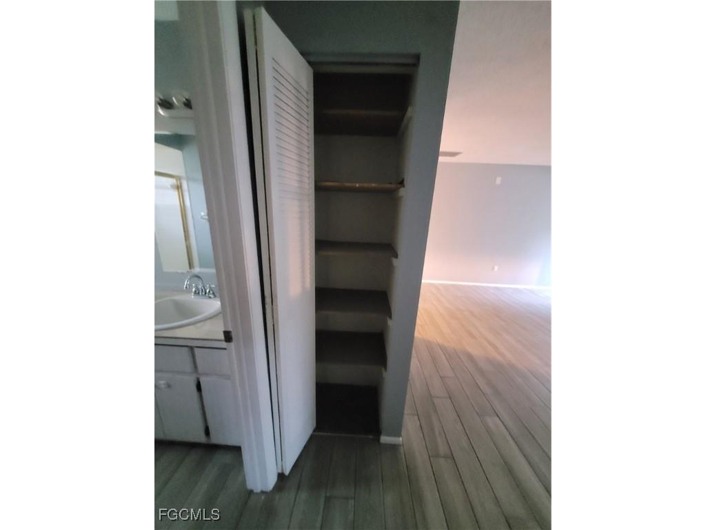 1865 Lavonia Lane North Fort Myers FL 33917 2025024214 image14