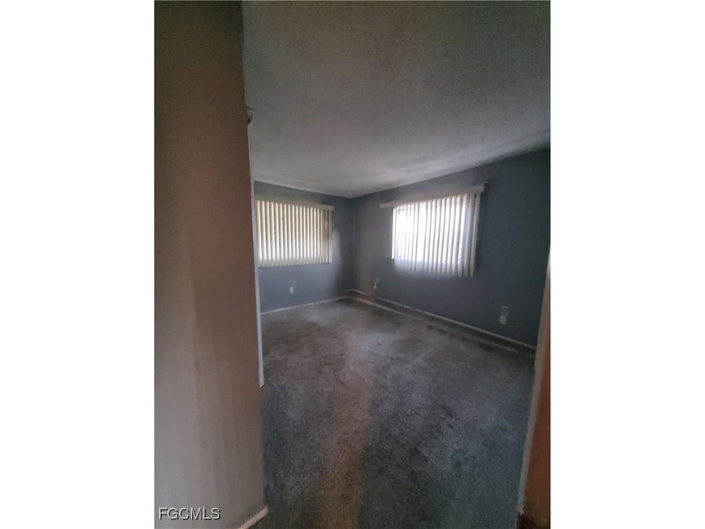 1865 Lavonia Lane North Fort Myers FL 33917 2025024214 image9