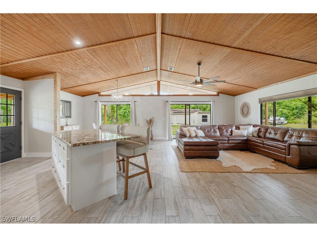 18650 Lynn Road North Fort Myers FL 33917 224044082 image1