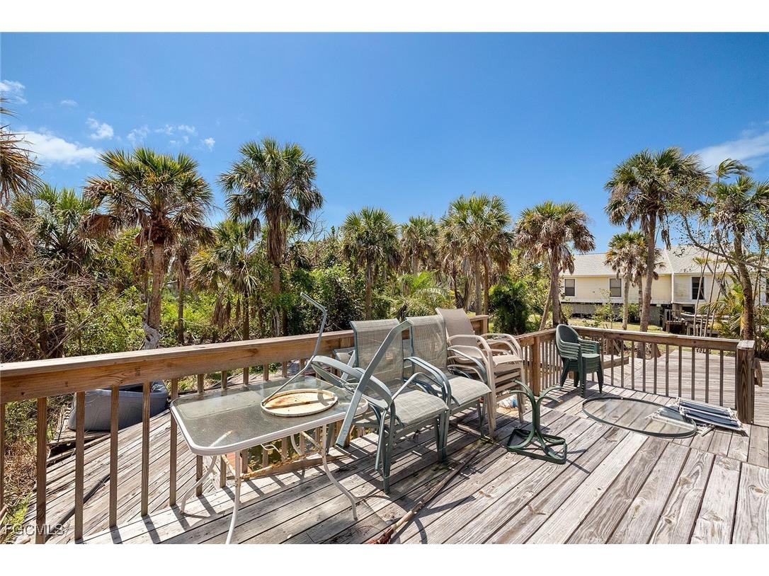 1866 Ardsley Way Sanibel FL 33957 2025003152 image35