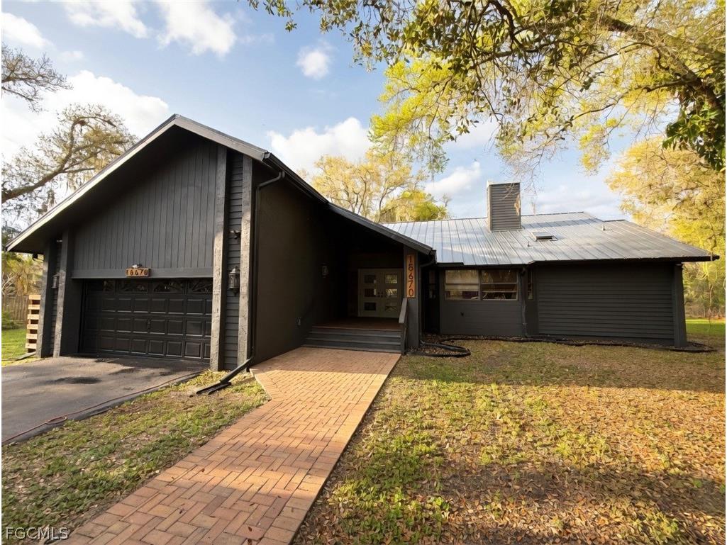 18670 Telegraph Creek Lane Alva FL 33920 2025023430 image1