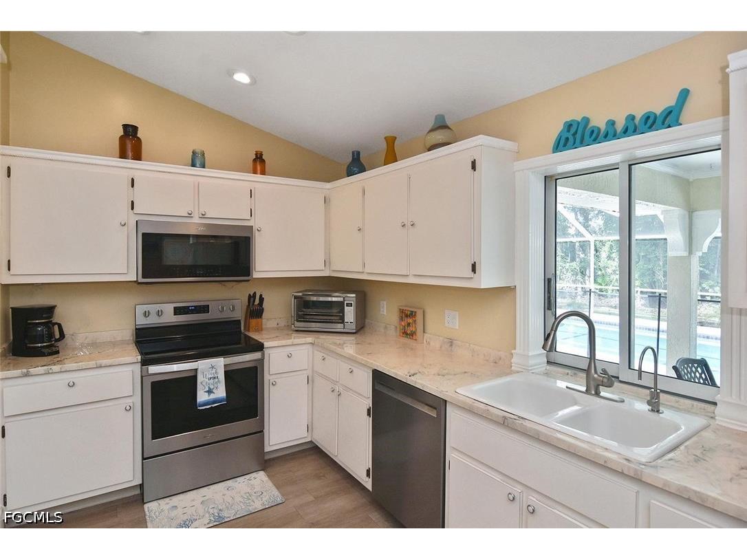 18674 Spruce Drive E Fort Myers FL 33967 2026029719 image10