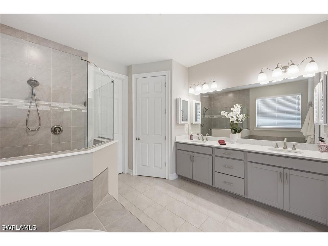 18699 Ensenada Drive Naples FL 34114 226021579 image18