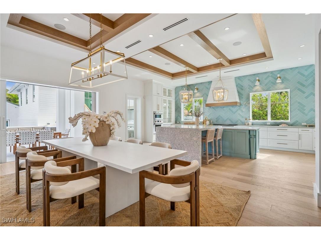 187 10th Avenue S Naples FL 34102 225001455 image17