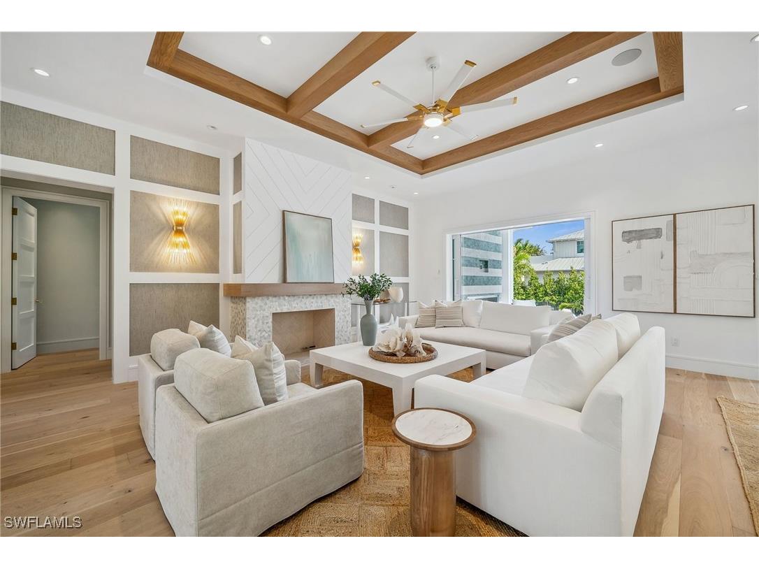 187 10th Avenue S Naples FL 34102 225001455 image8