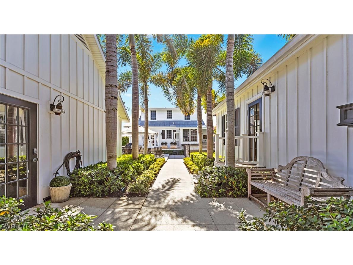 187 Broad Avenue S Naples FL 34102 225076187 image29
