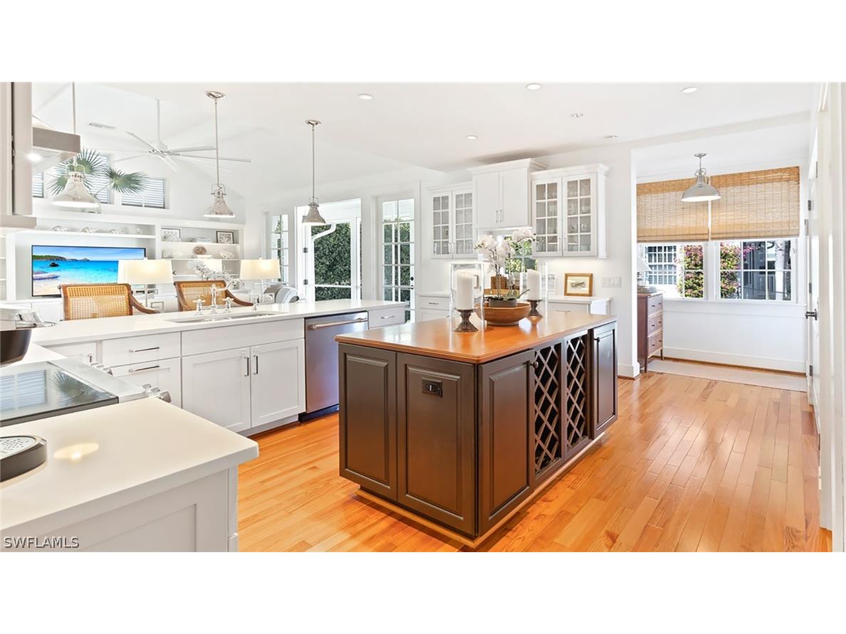 187 Broad Avenue S Naples FL 34102 225076187 image6