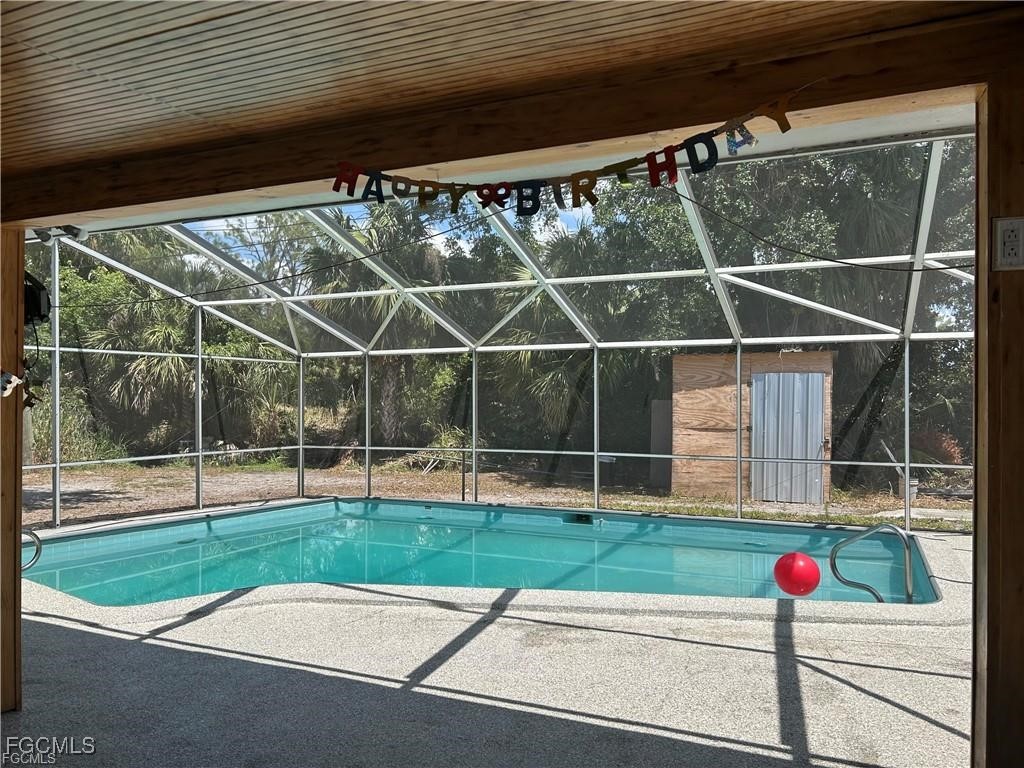 187 Louise Street Fort Myers FL 33905 2025012721 image2