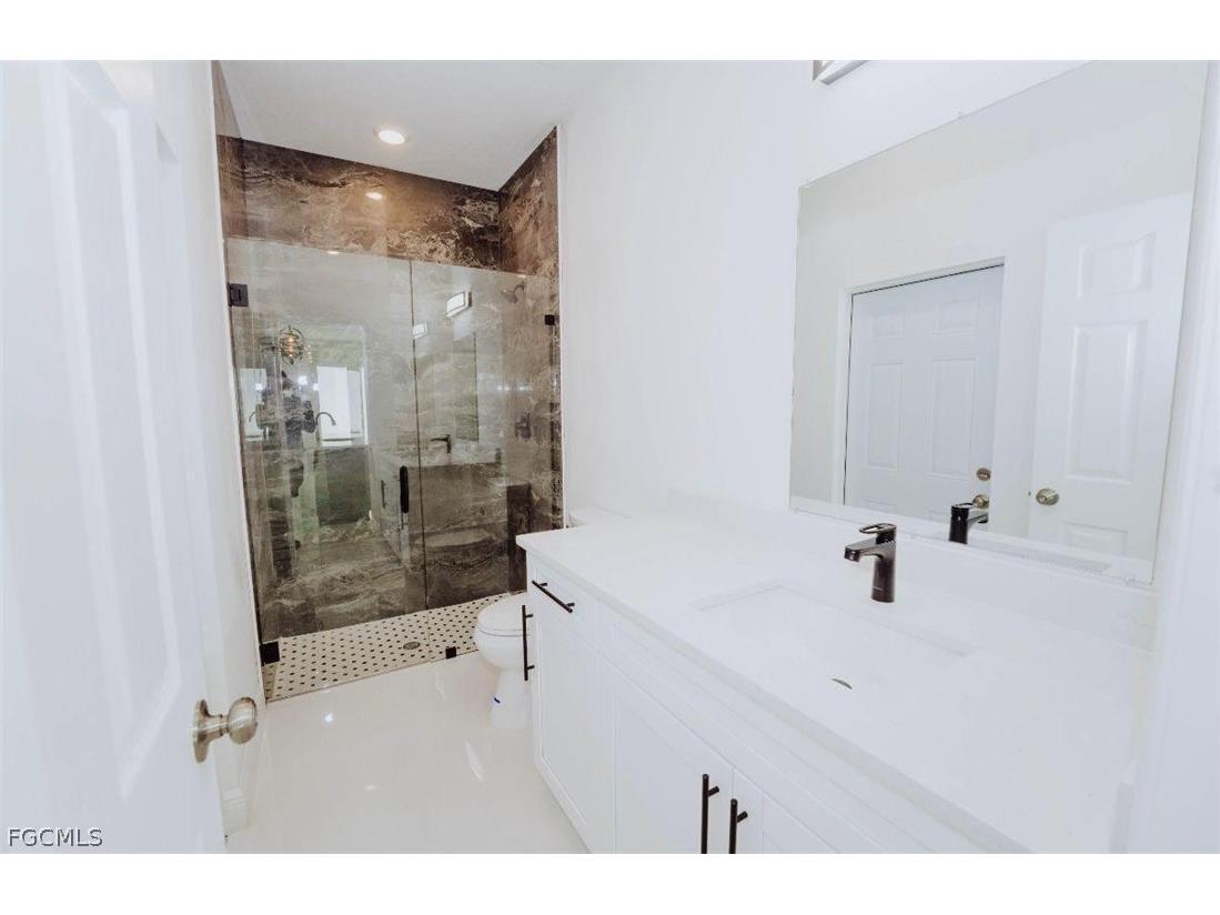 187 Victoria Avenue S Lehigh Acres FL 33974 2026012950 image5