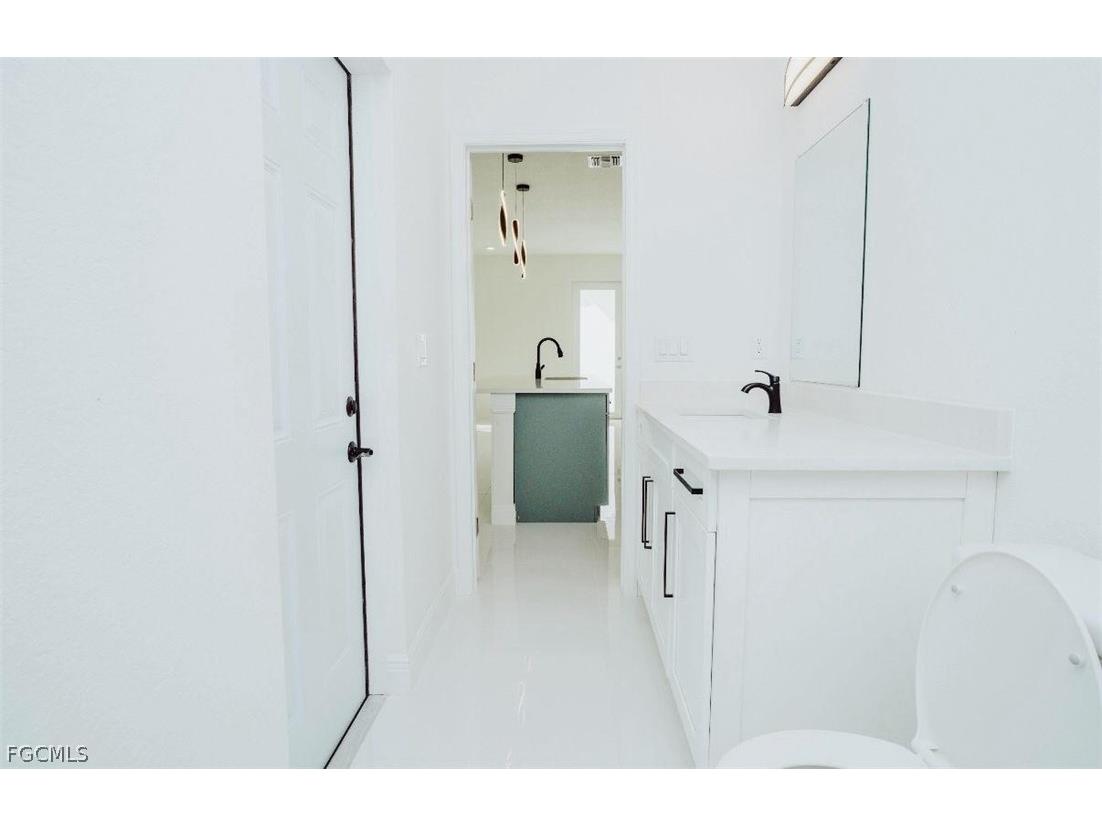 187 Victoria Avenue S Lehigh Acres FL 33974 2026012950 image7