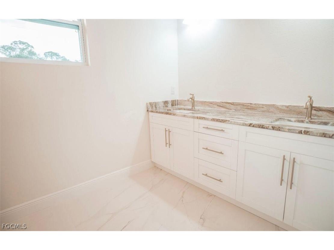 187 Victoria Avenue S Lehigh Acres FL 33974 2026012950 image8