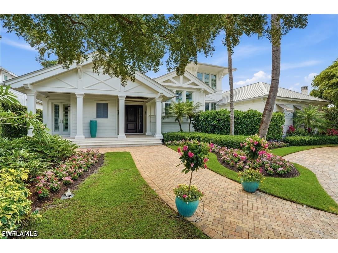 1870 4th Street S Naples FL 34102 226020859 image4