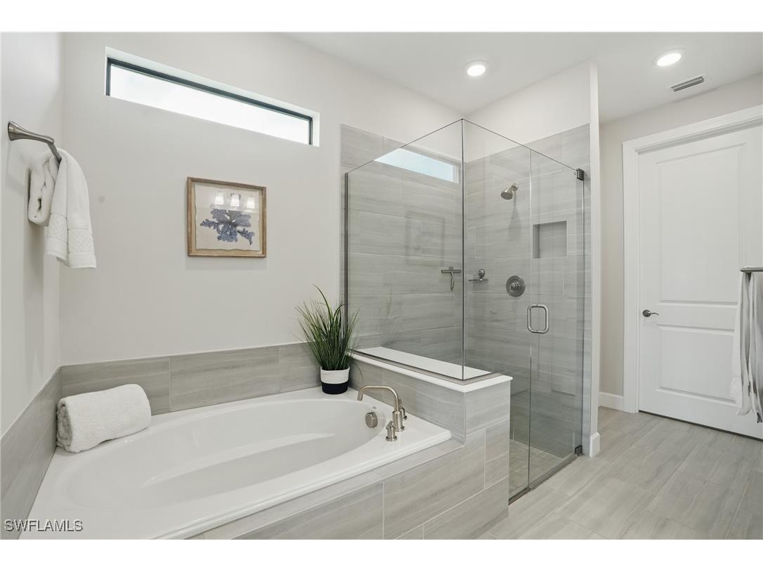 1870 Amador Court Naples FL 34120 225076235 image23