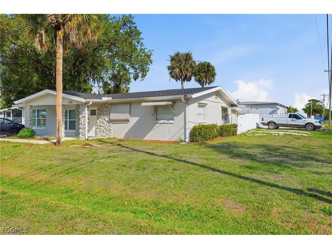 1870 Queen Court North Fort Myers FL 33917 2026012900 image27