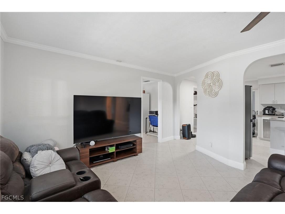 1870 Queen Court North Fort Myers FL 33917 2026012900 image8