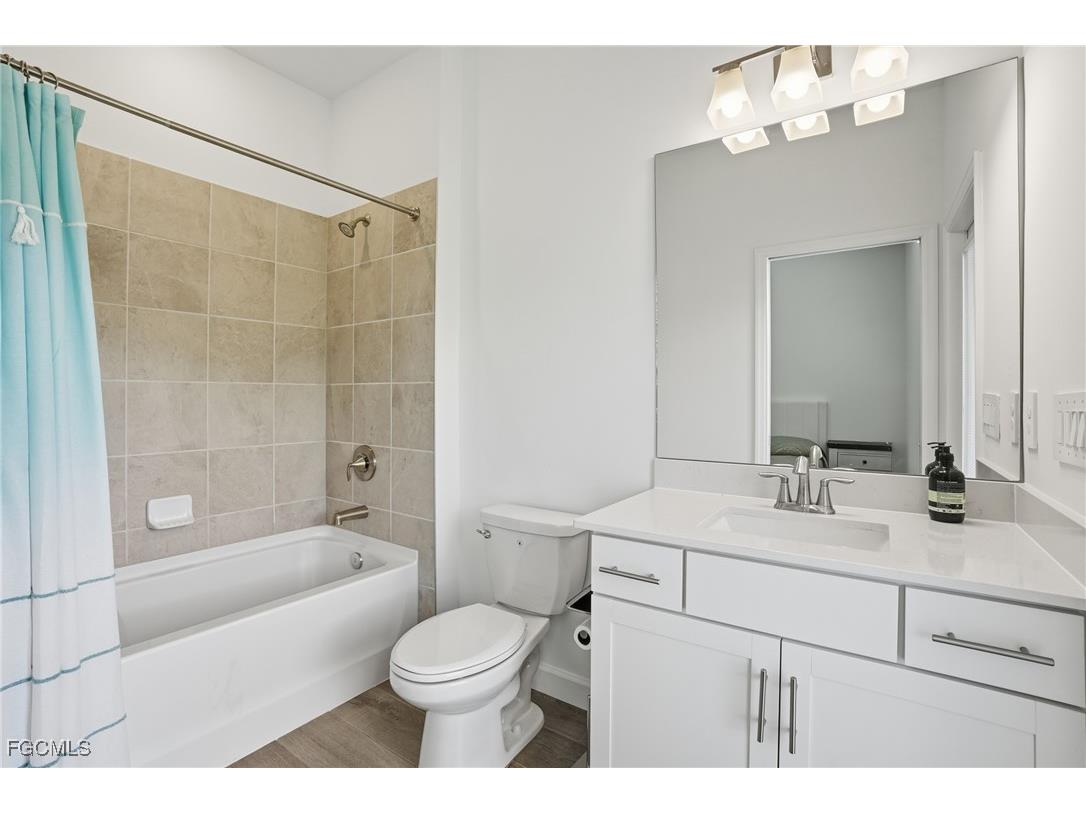 18707 Ivywood Place Estero FL 33928 2025017707 image24