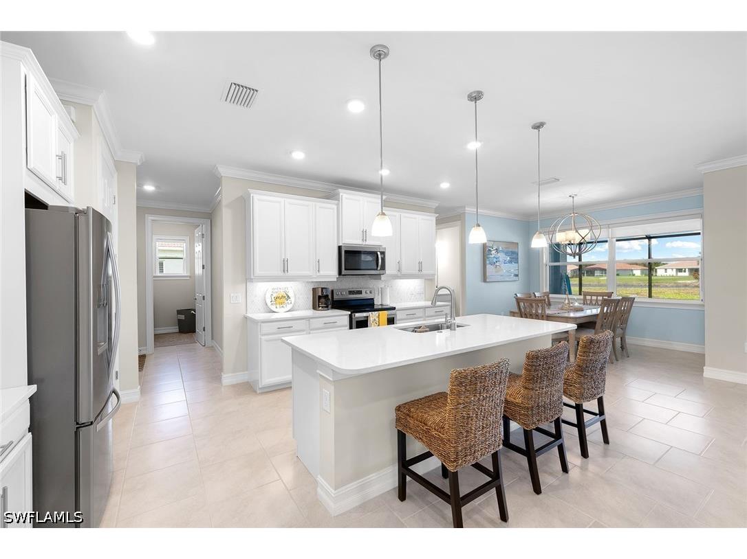 18713 Lake Hammock Drive Naples FL 34114 226015863 image9