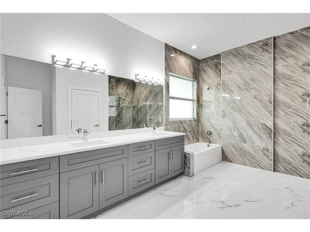 18716 Ensenada Drive Naples FL 34114 225070890 image17