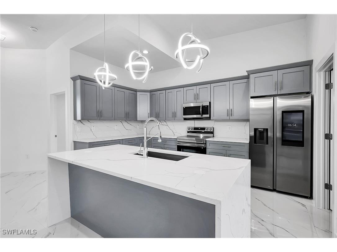 18716 Ensenada Drive Naples FL 34114 225070890 image6