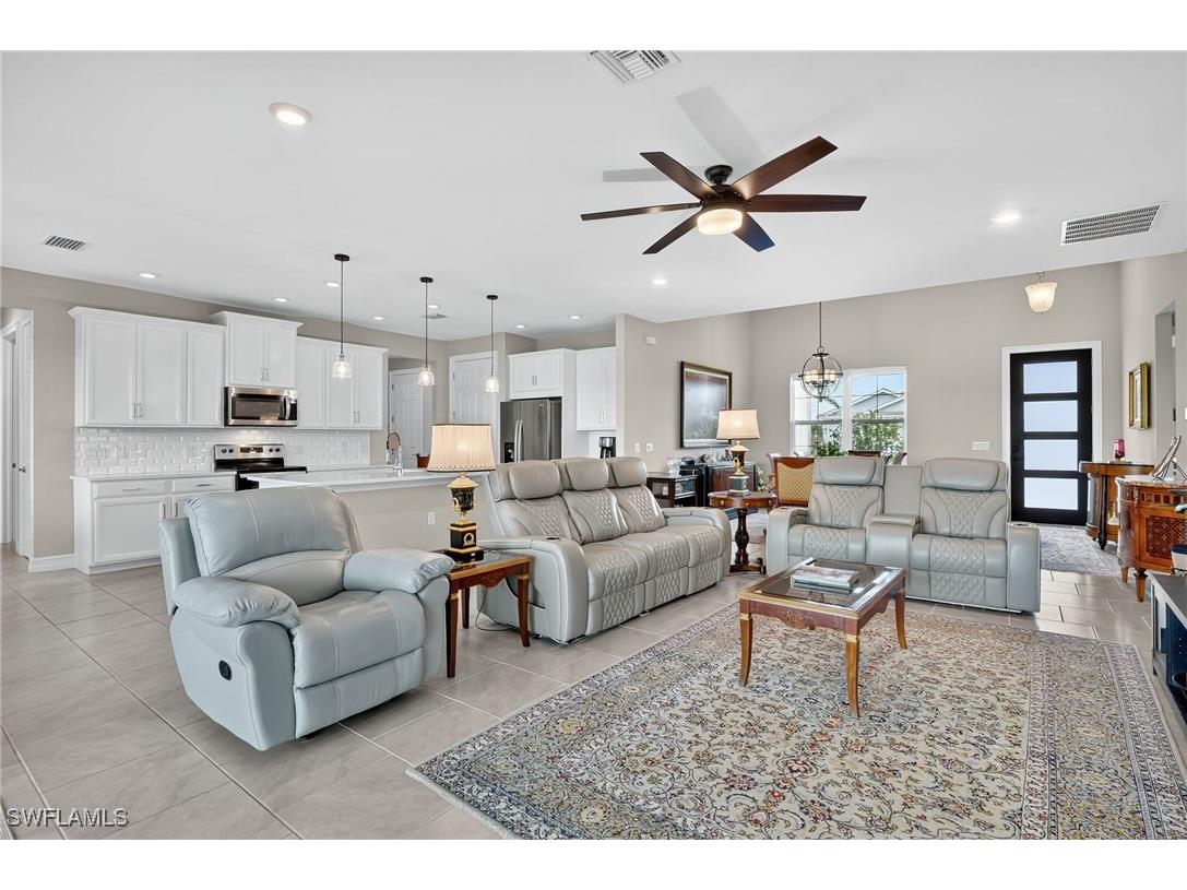 18725 Lake Hammock Drive Naples FL 34114 225073160 image9