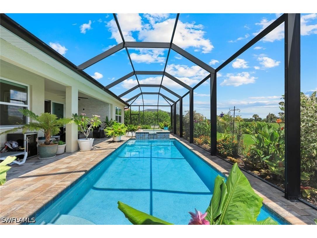 18725 Lake Hammock Drive Naples FL 34114 226024566 image1