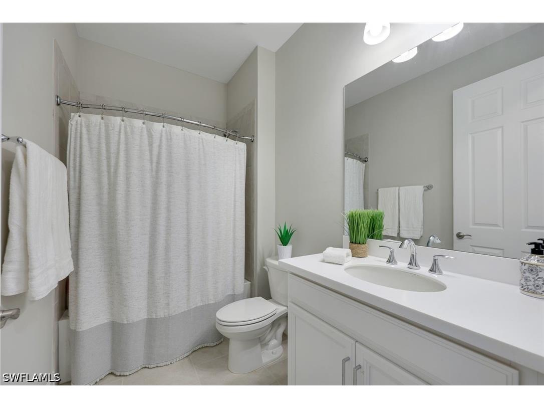 18725 Lake Hammock Drive Naples FL 34114 226024566 image16