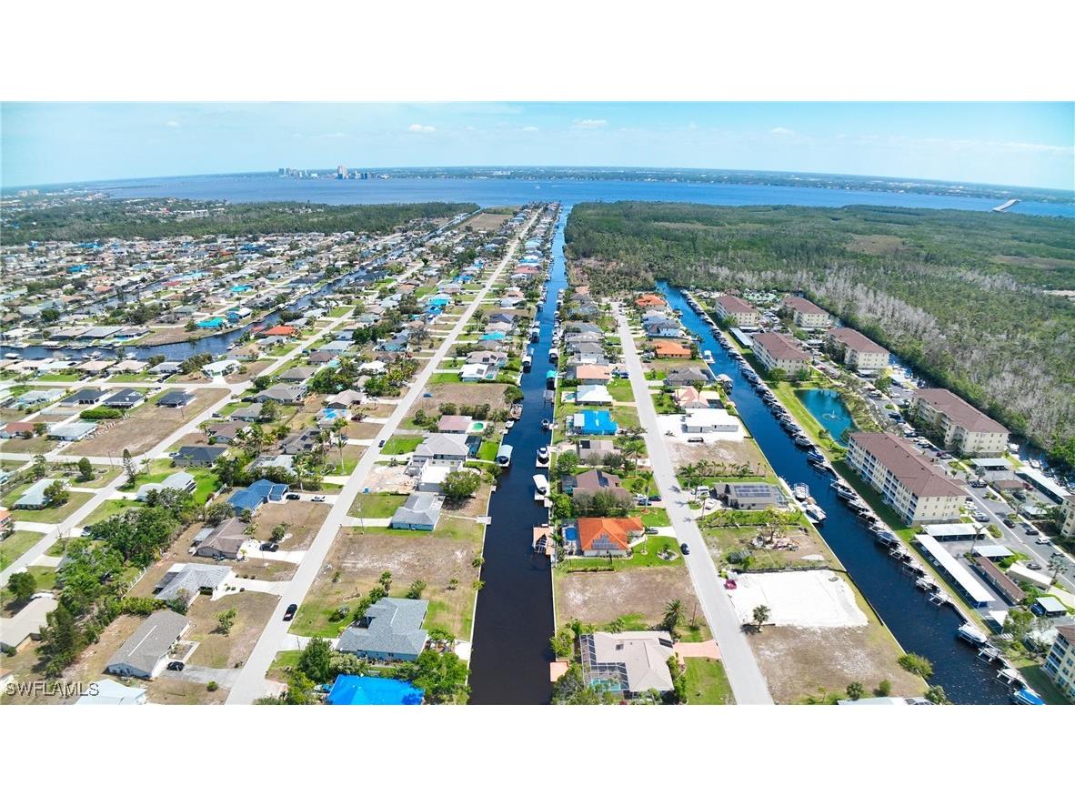 1874 Coral Point Drive Cape Coral FL 33990 225061744 image7