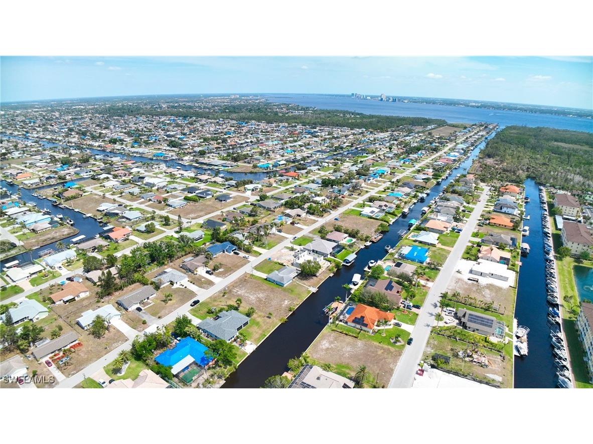 1874 Coral Point Drive Cape Coral FL 33990 225061744 image8