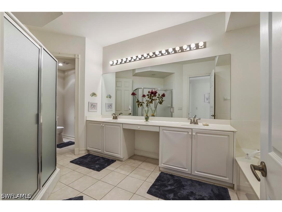 1875 Les Chateaux Boulevard #303 Naples FL 34109 226014548 image10