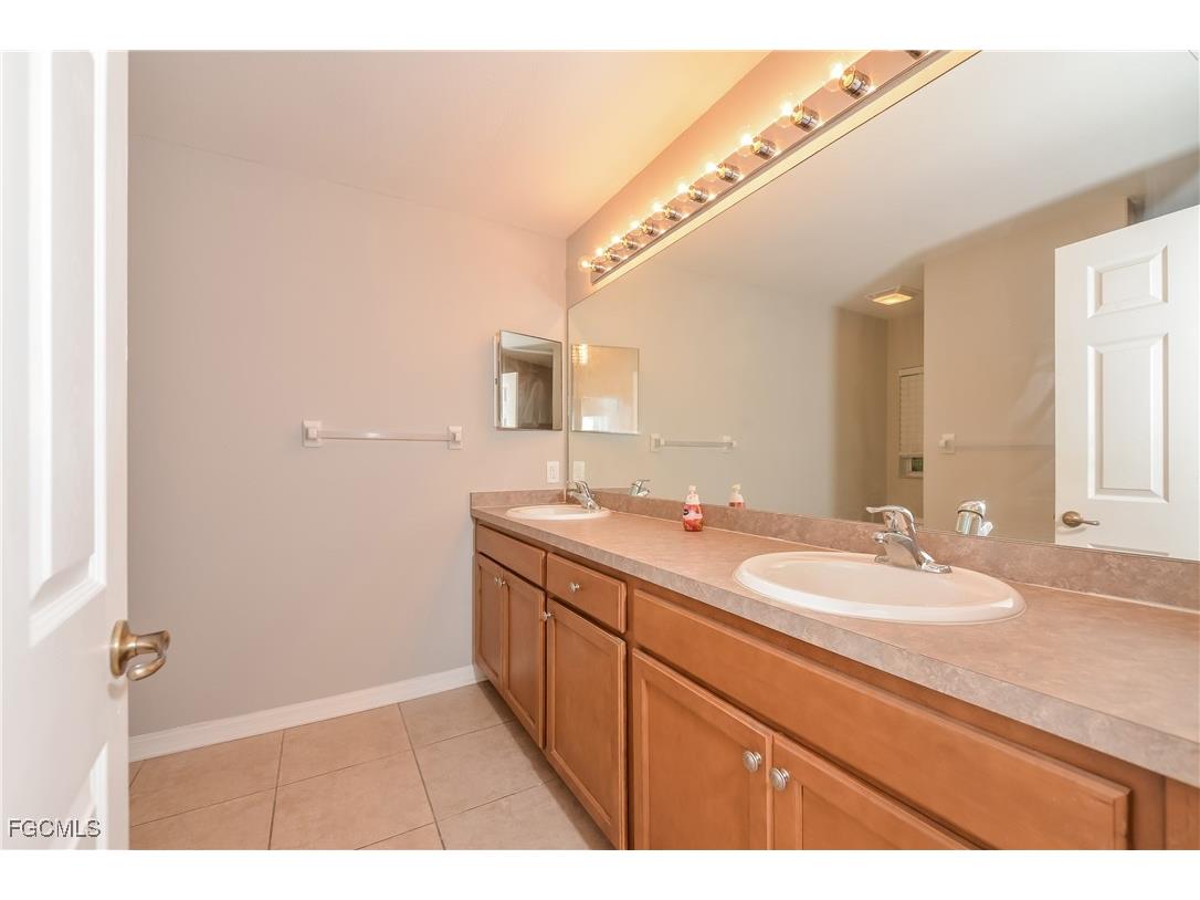 1876 N San Mateo Drive North Port FL 34288 2025014302 image13